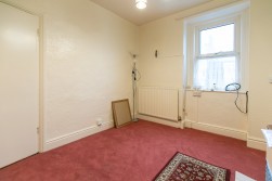 12, Hatfield Grove, Isle of Man, IM1 3HD