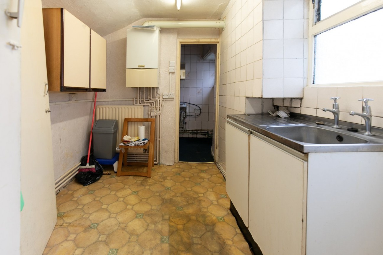 12, Hatfield Grove, Isle of Man, IM1 3HD