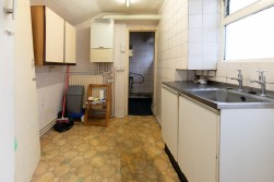 12, Hatfield Grove, Isle of Man, IM1 3HD