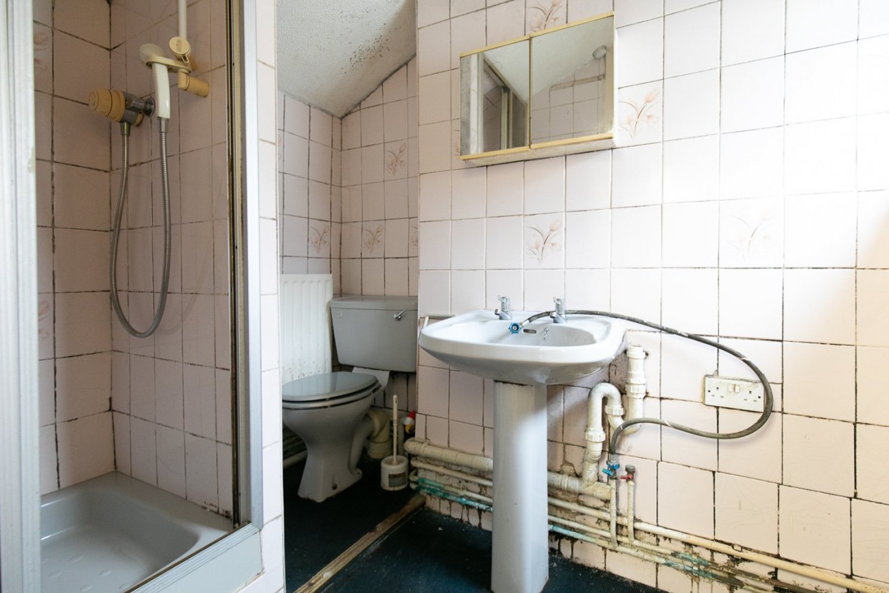 12, Hatfield Grove, Isle of Man, IM1 3HD