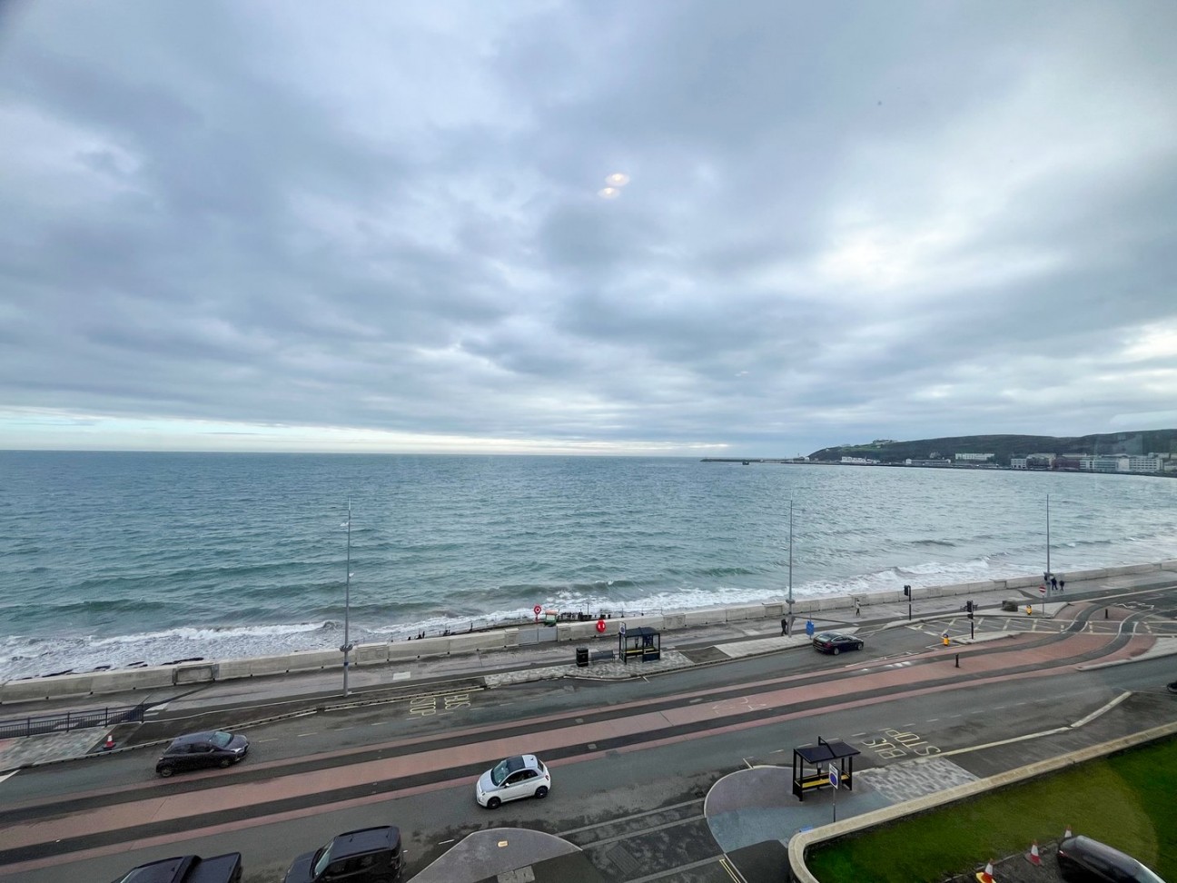 Grosvenor Court Apartments, Flat 8, 1, Central Promenade, Douglas, IM2 4LN