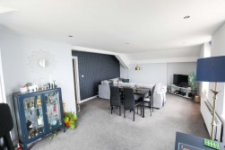Grosvenor Court Apartments, Flat 8, 1, Central Promenade, Douglas, IM2 4LN