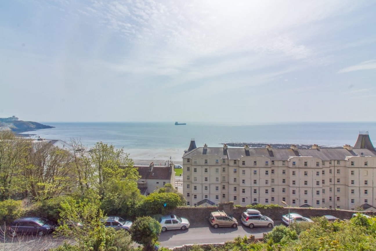 Flat 8, Highgrove Mansions, Switzerland Road, Isle of Man, IM2 4NG