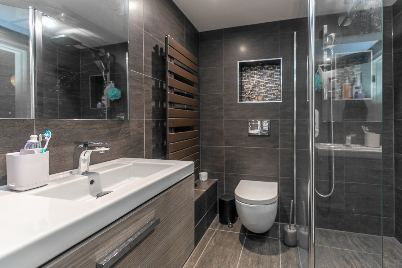 Flat 8, Highgrove Mansions, Switzerland Road, Isle of Man, IM2 4NG