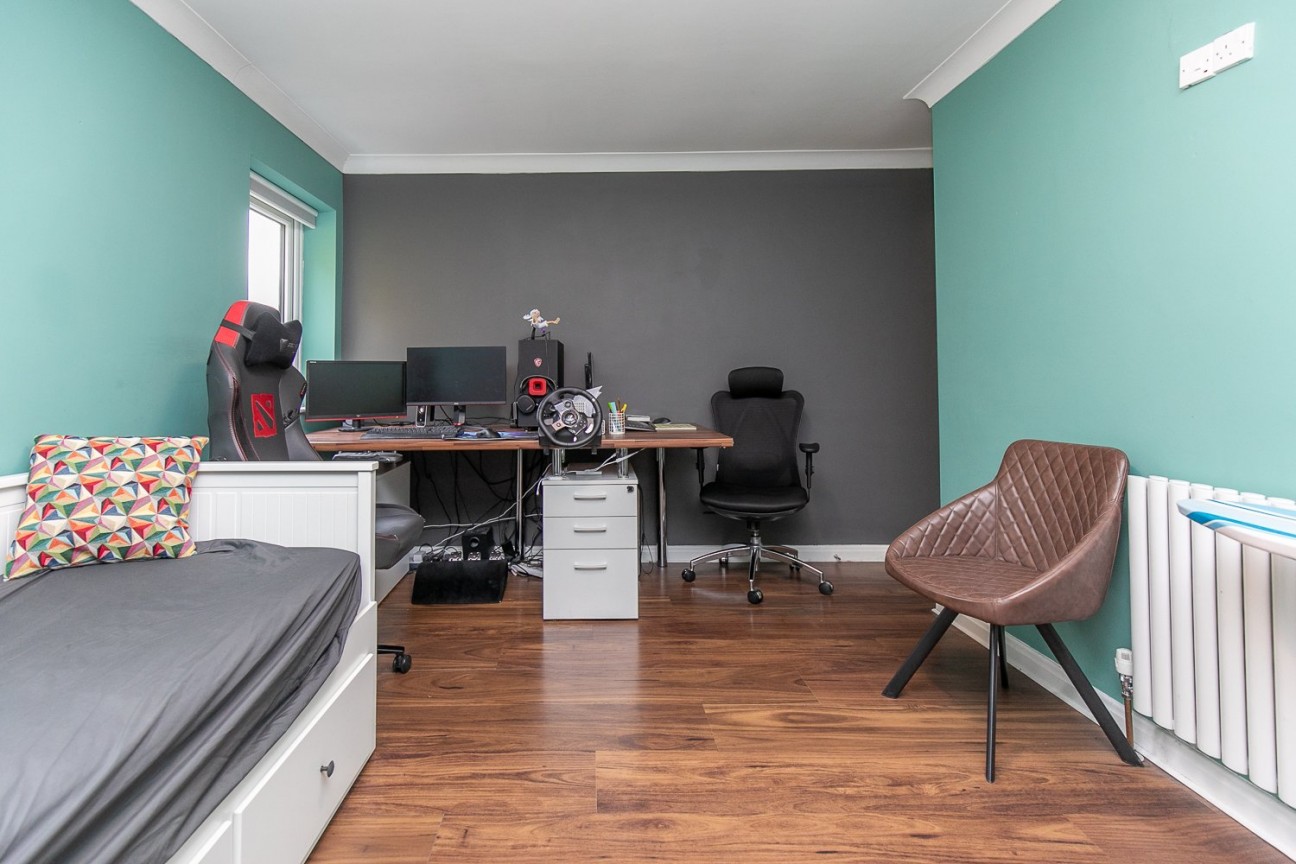 Flat 8, Highgrove Mansions, Switzerland Road, Isle of Man, IM2 4NG