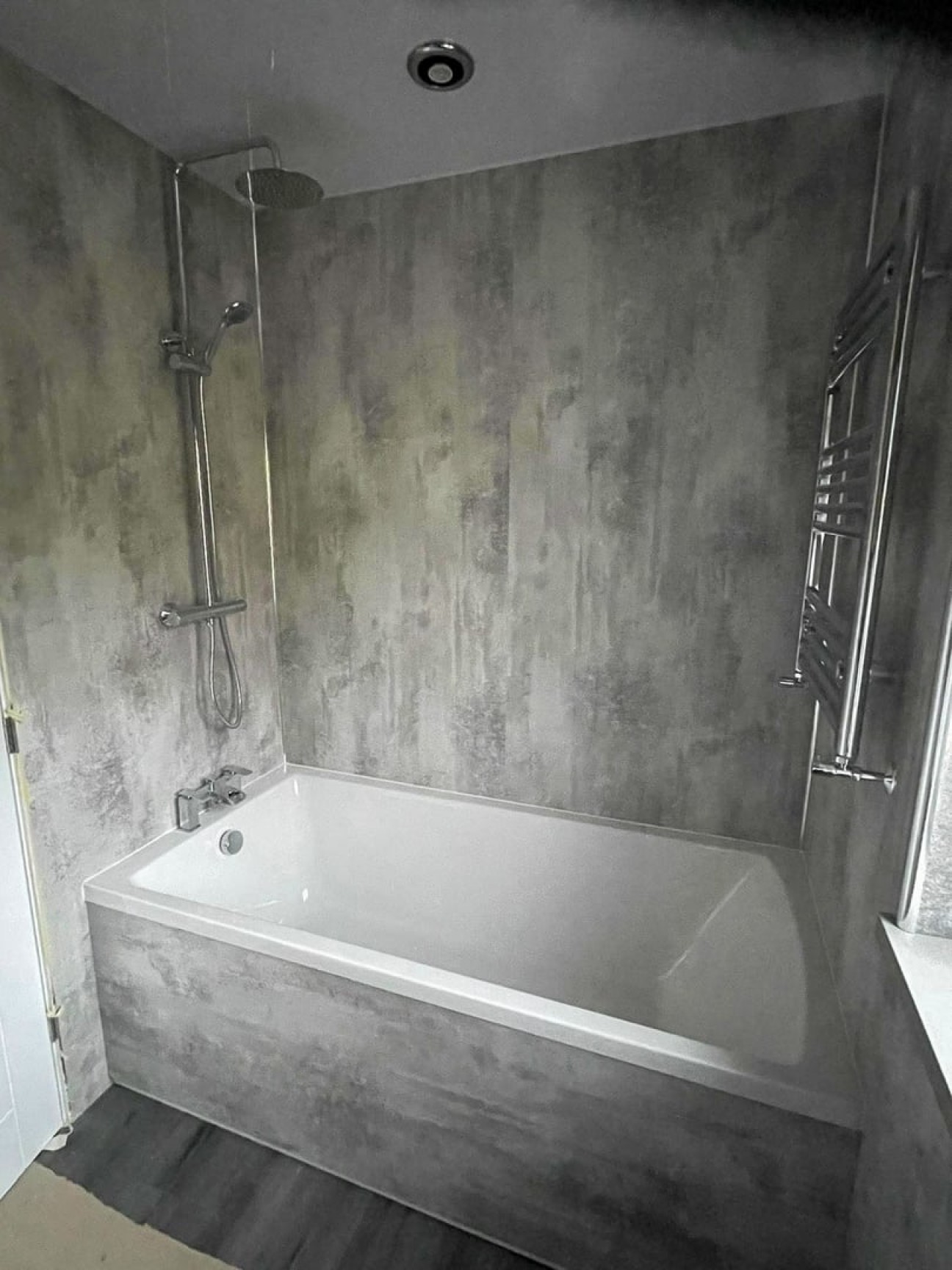 20, Hillberry Lakes, Douglas, IM2 7BE