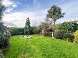 2, Clifton Drive, Ramsey, IM8 3ND