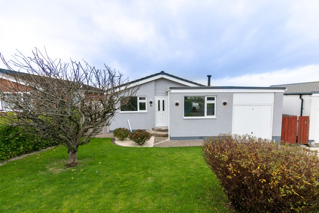 6, Glen Park Drive, Douglas, IM2 6HN