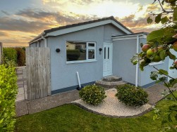 6, Glen Park Drive, Douglas, IM2 6HN