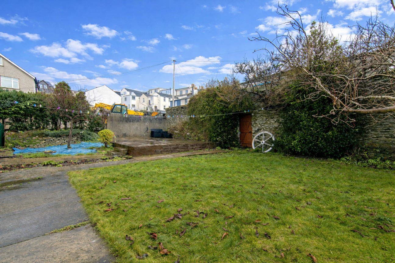 Cushag, 22, Victoria Terrace, Isle of Man, IM2 4EX