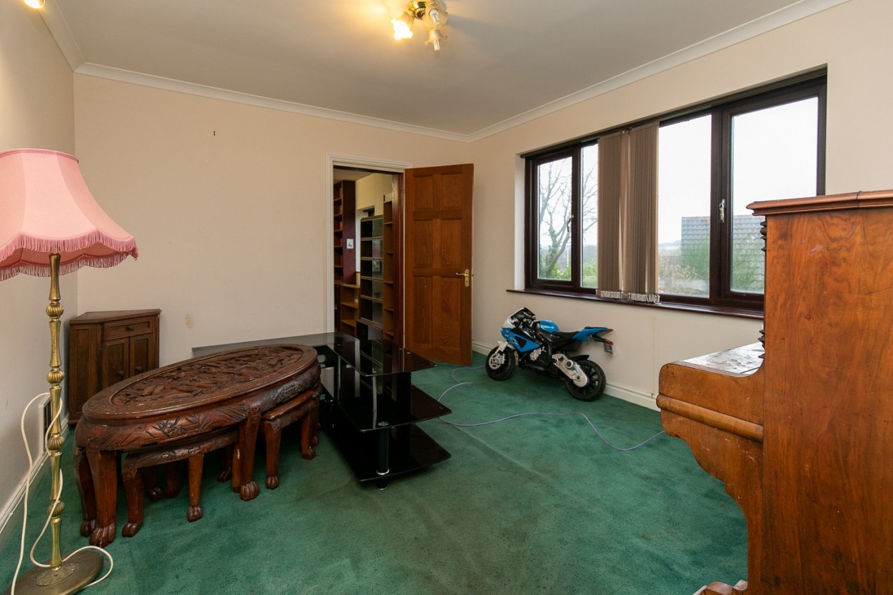 8, Beechwood Rise, Isle of Man, IM2 5NE