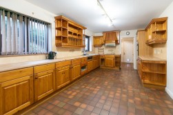 8, Beechwood Rise, Isle of Man, IM2 5NE