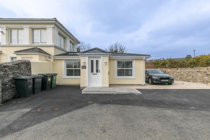 Donkey Field Cottage, Blackberry Lane, Douglas, Isle of Man, IM2 4PD