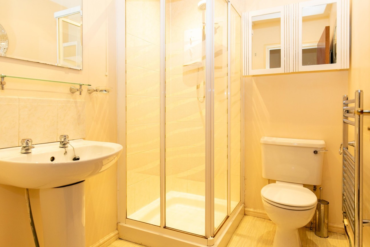 14, Glen Falcon Terrace, Douglas, IM2 3HR