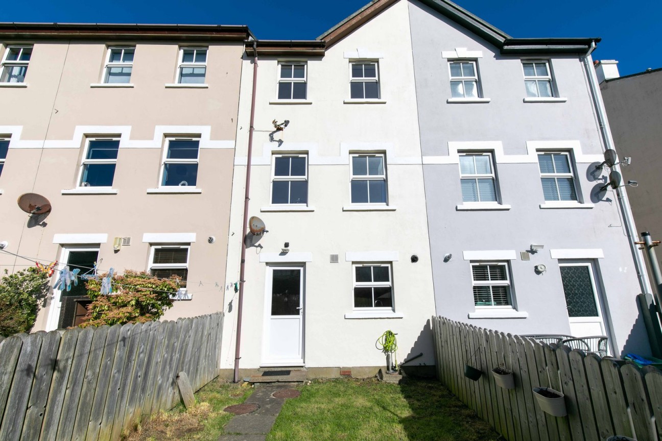 14, Glen Falcon Terrace, Douglas, IM2 3HR