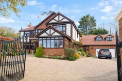 Fo Glion, 4, Lucerne Court, Douglas, IM2 6BJ