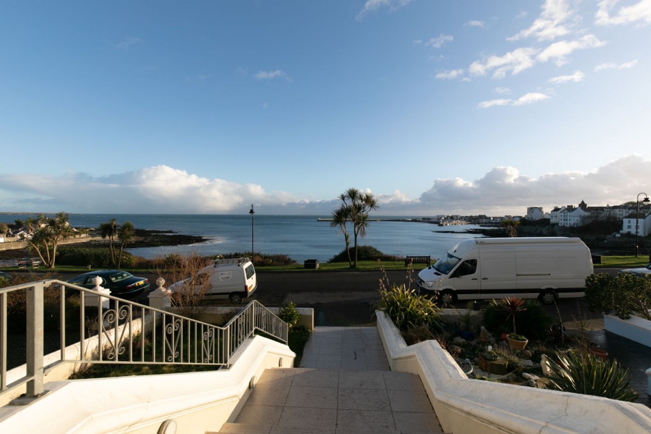 Imperial House, Flat 2, The Promenade, Port St Mary, IM9 5DE