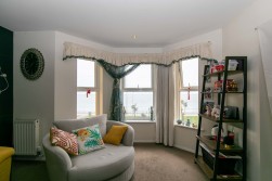 31 Piccadilly Court, Queens Promenade, Douglas, IM2 4NS