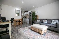 8 Queens Apartments, Palace Terrace, Douglas, IM2 4NX