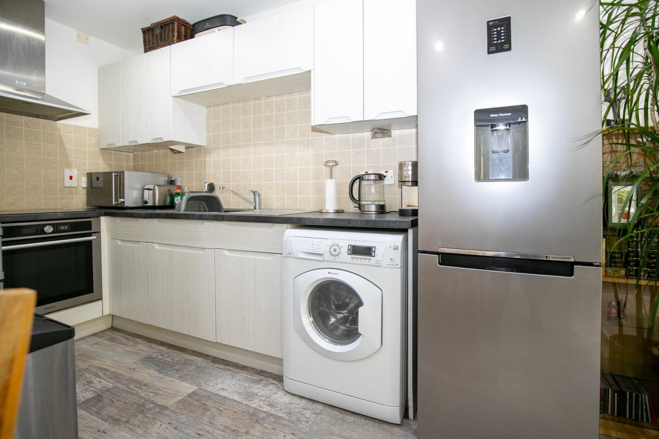 8 Queens Apartments, Palace Terrace, Douglas, IM2 4NX