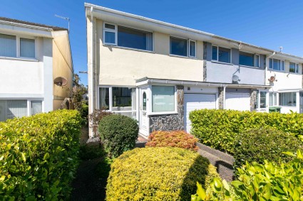 16, Derwent Drive, Onchan, IM3 2DG
