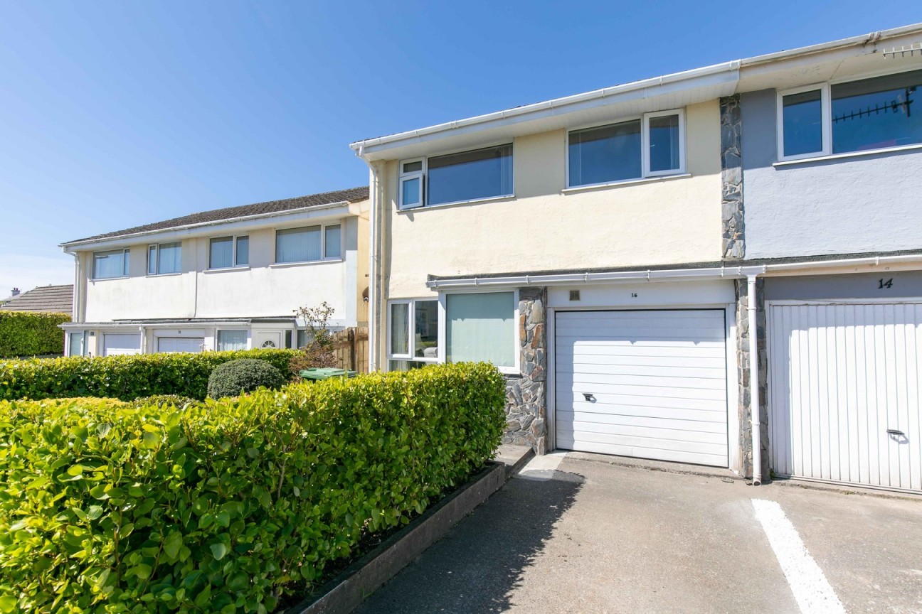 16, Derwent Drive, Onchan, IM3 2DG
