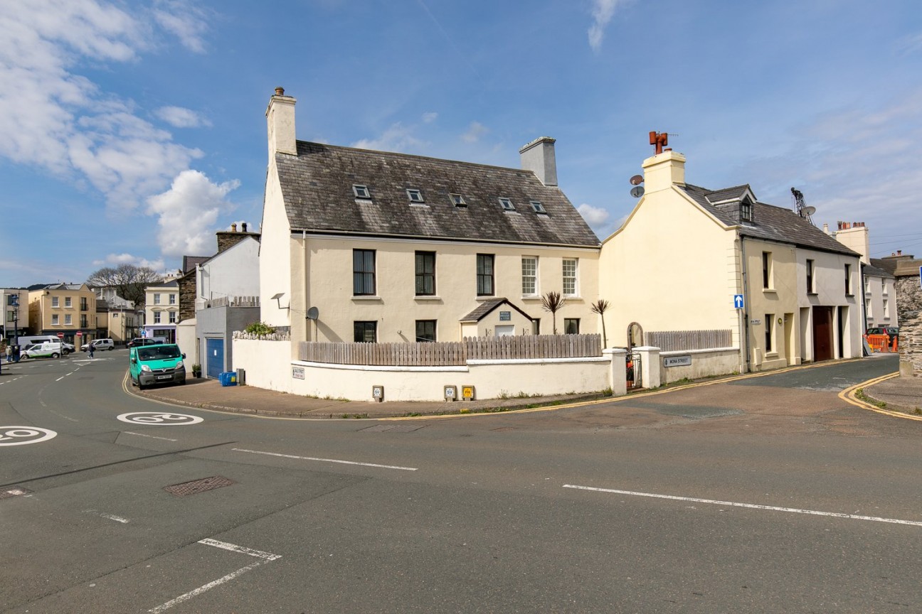 Mona House, 1, Mona Street, Ramsey, Isle of Man, IM8 1BD