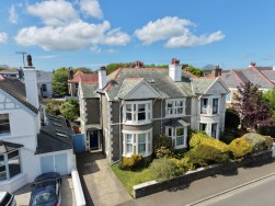 17, Selborne Drive, Douglas, IM2 3LR