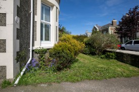17, Selborne Drive, Douglas, IM2 3LR