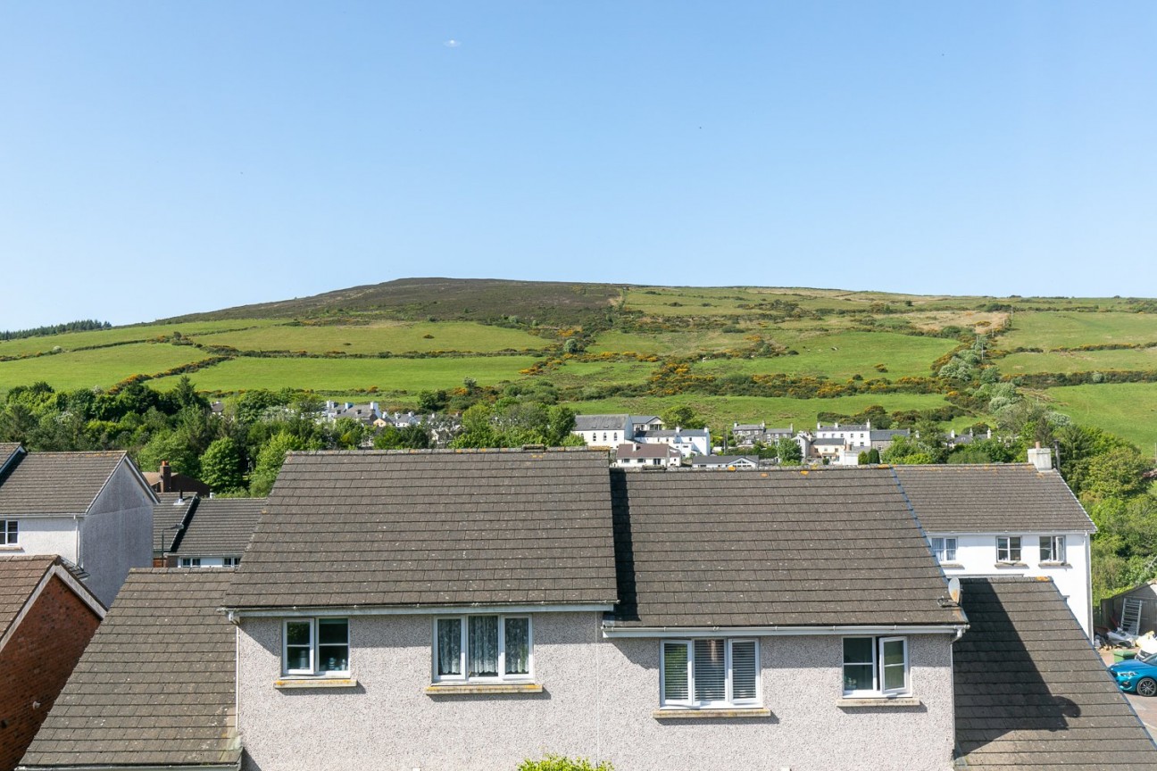 5, Sprucewood Close, Foxdale, IM4 3JT