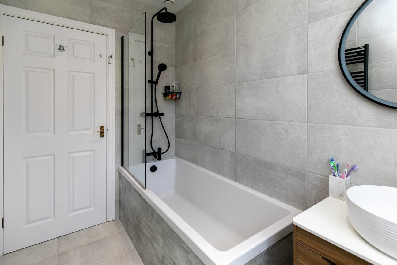 5, Sprucewood Close, Foxdale, IM4 3JT