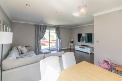 5, Sprucewood Close, Foxdale, IM4 3JT