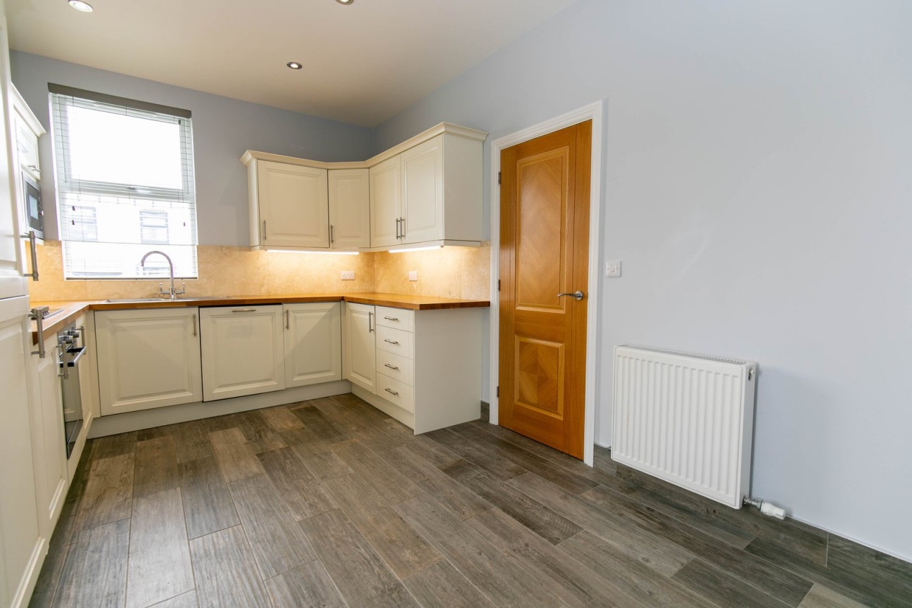 Oxford Mews, Oxford Street, Douglas, IM1 3JD