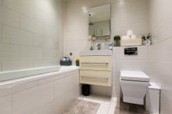 30, Stevenson Court, Douglas, IM2 2FA