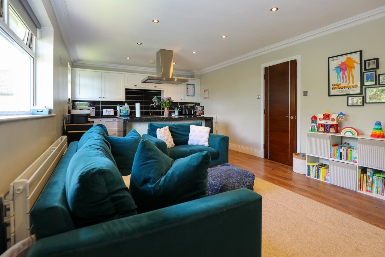 30, Stevenson Court, Douglas, IM2 2FA