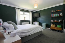 30, Stevenson Court, Douglas, IM2 2FA