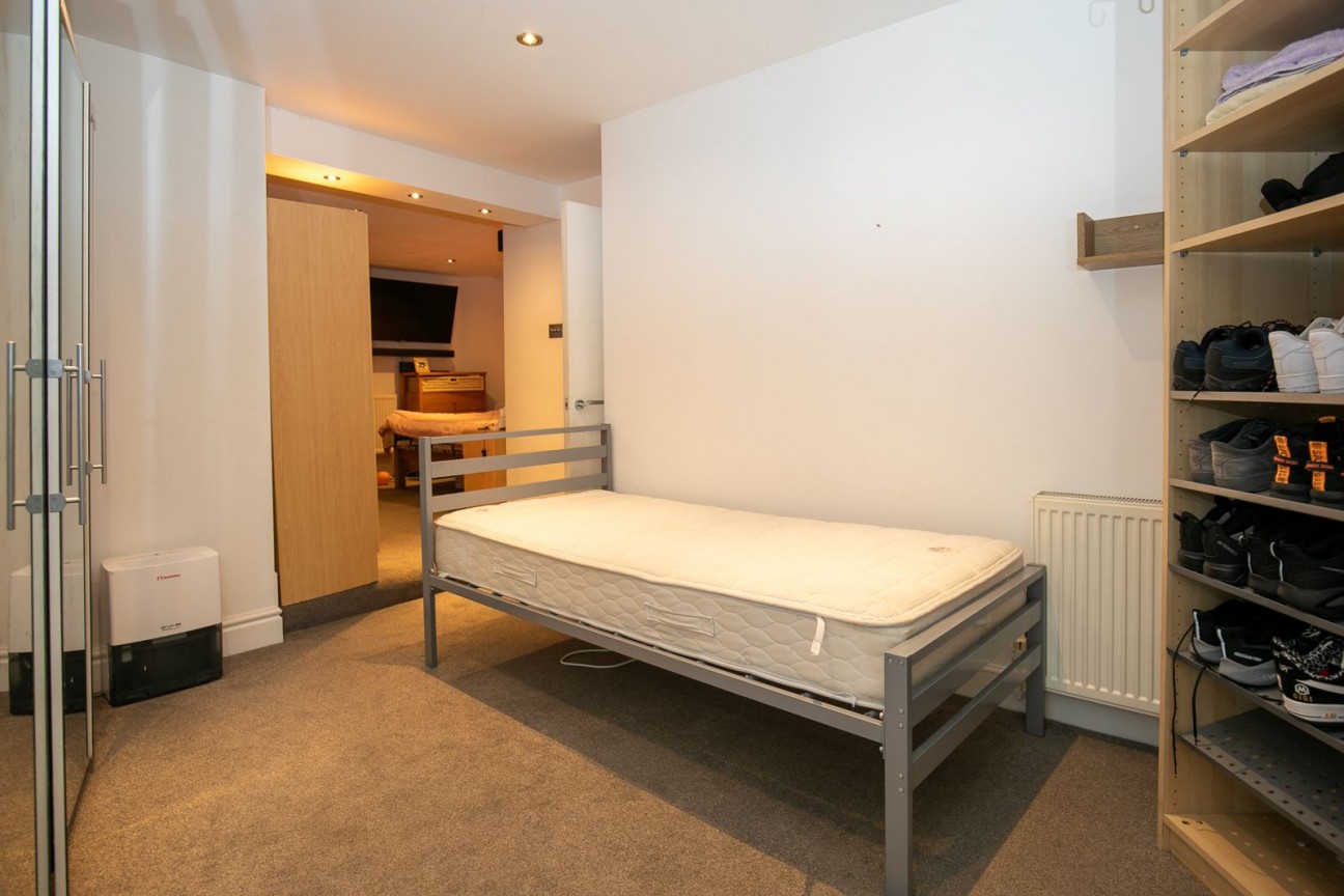 Flat 1, 1-2, Woodville Terrace, Douglas, IM2 4HA