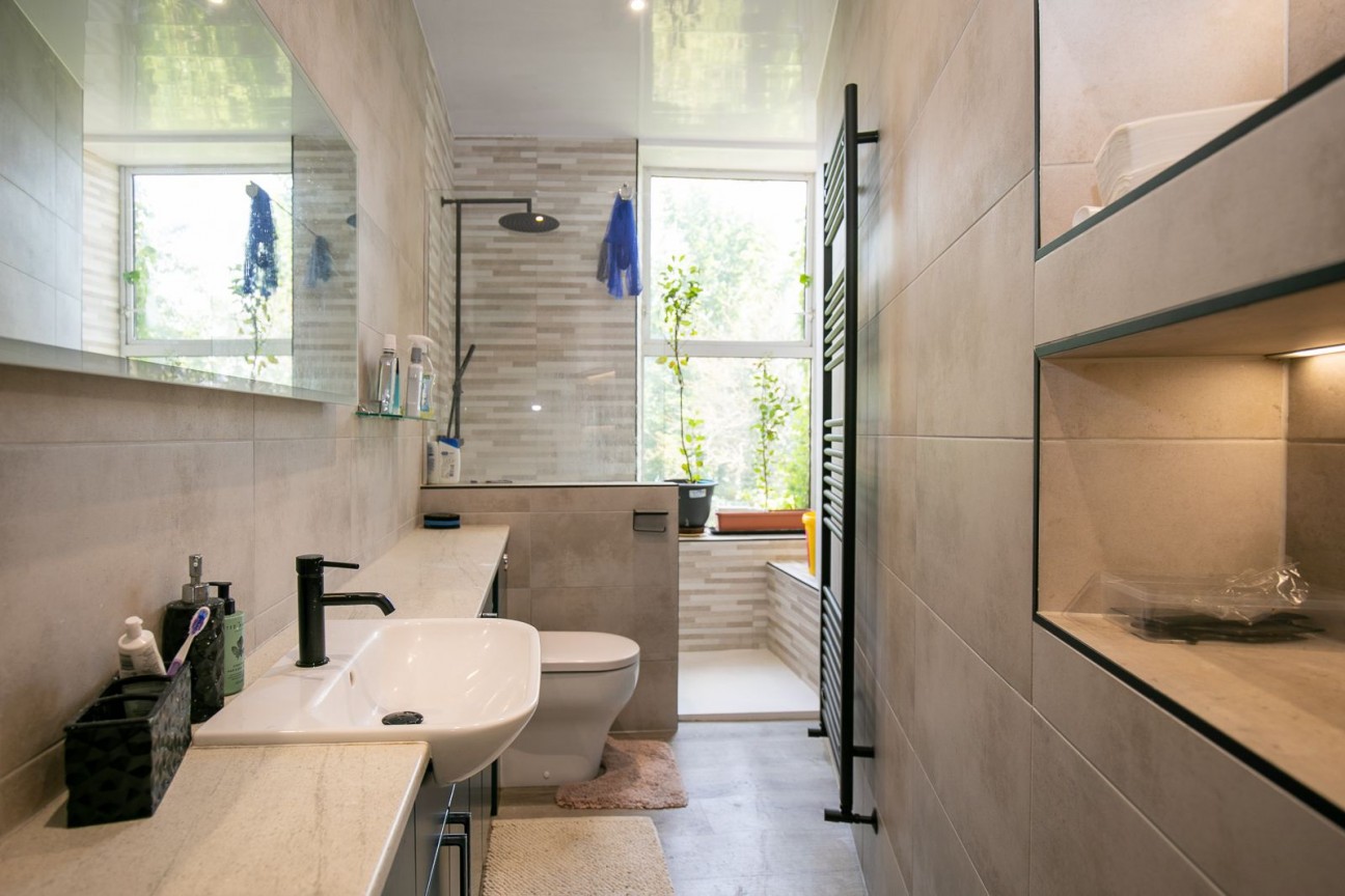 Flat 1, 1-2, Woodville Terrace, Douglas, IM2 4HA
