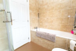 18, Larivane Meadows, Andreas, IM7 4JD