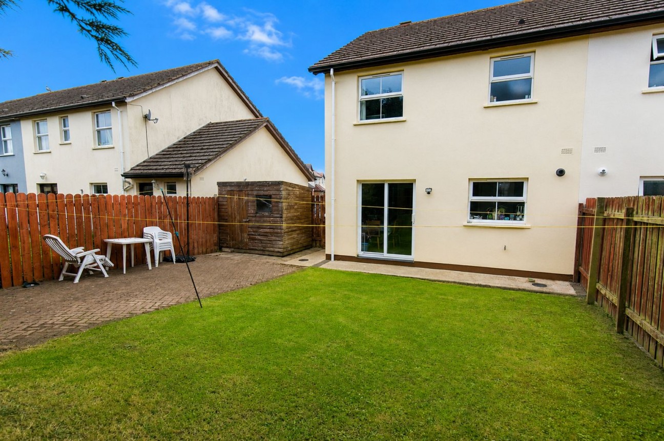 18, Larivane Meadows, Andreas, IM7 4JD
