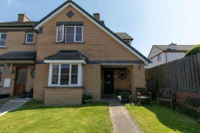 2, Samuel Webb Crescent, Douglas, IM2 6PP