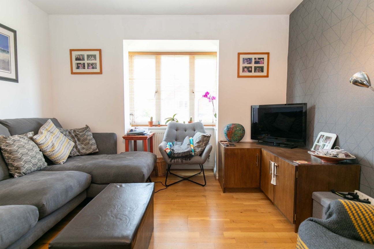 2, Samuel Webb Crescent, Douglas, IM2 6PP