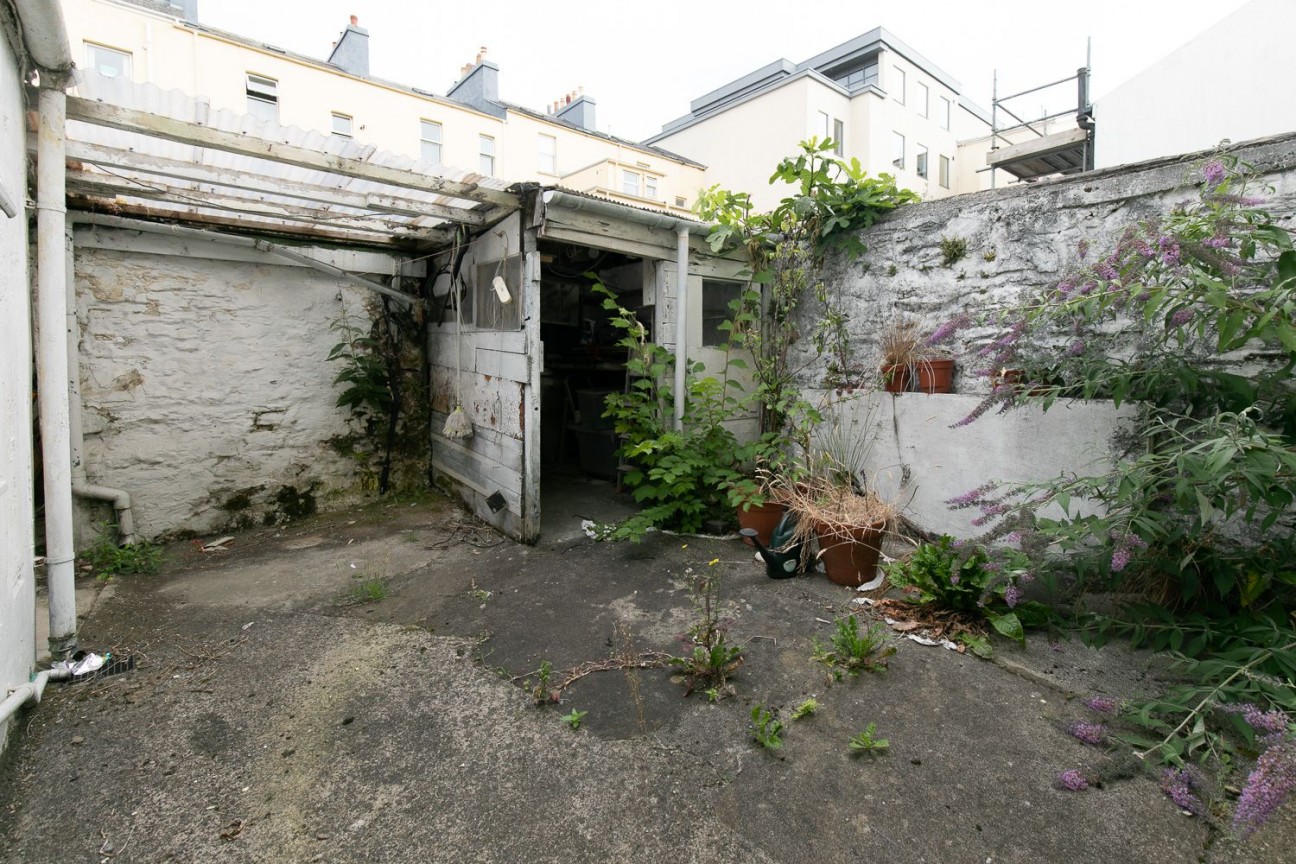4, Georges Terrace, Douglas, IM1 1AL