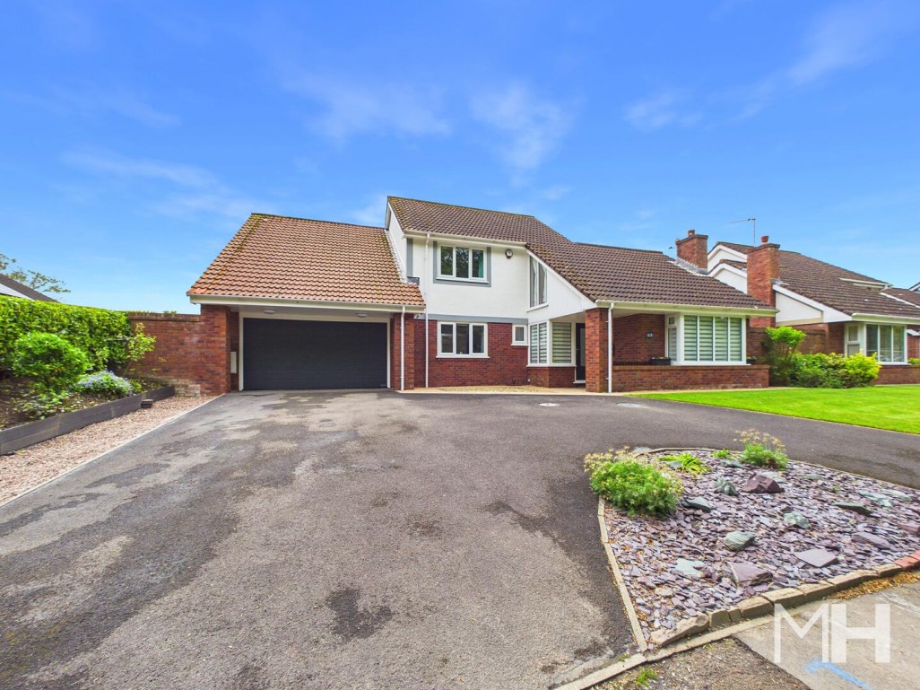 School Lane, Longton, Preston, PR4 5ZA
