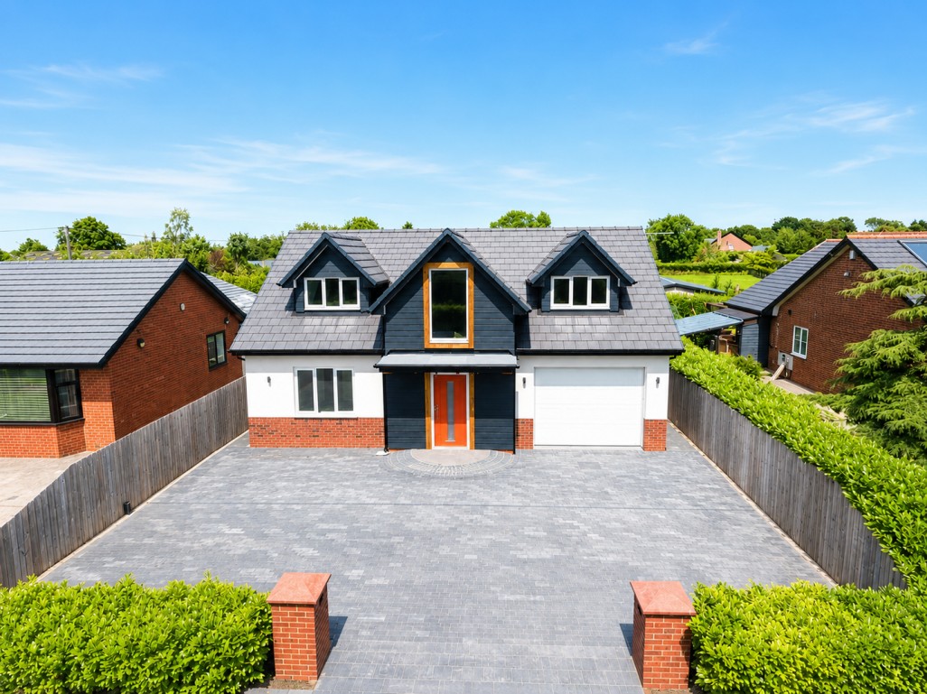 Chain House Lane, Whitestake, Preston, PR4 4LB