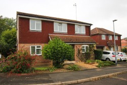 Bridges Close, Wokingham, Berkshire