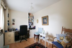 Bridges Close, Wokingham, Berkshire