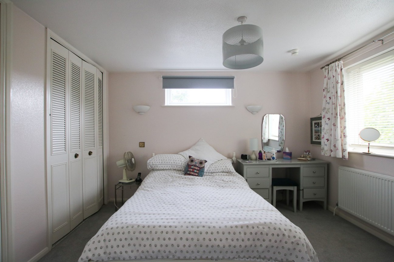 Bridges Close, Wokingham, Berkshire