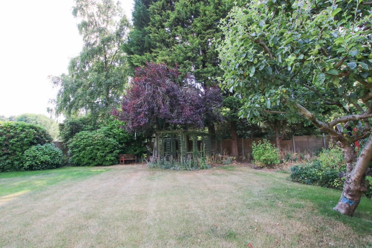 Finchampstead, Wokingham, Berkshire