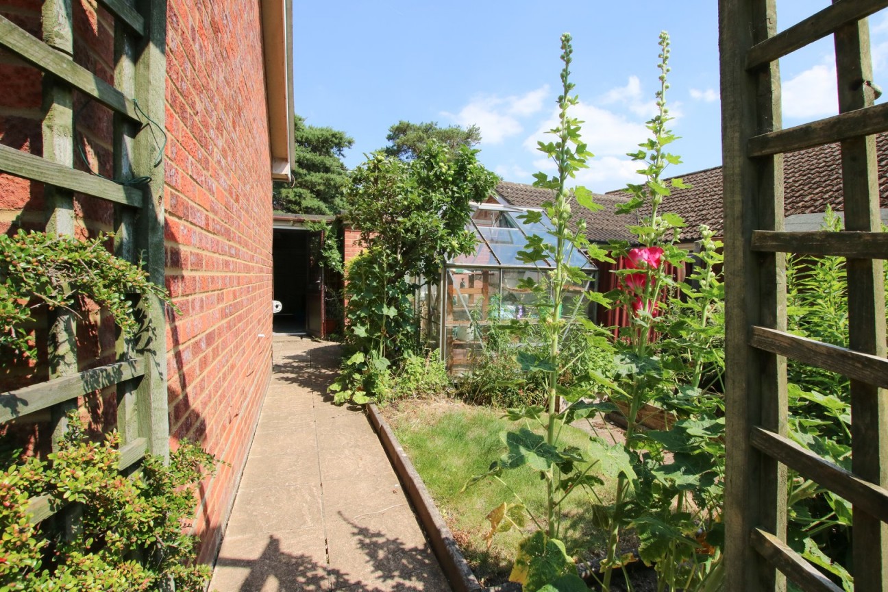 Finchampstead, Wokingham, Berkshire